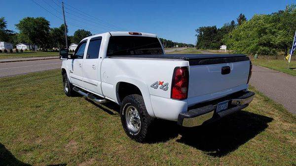 2004 Chevrolet Chevy Silverado 2500HD LT 4dr Crew Cab 4WD SB for sale in St Francis, MN – photo 3