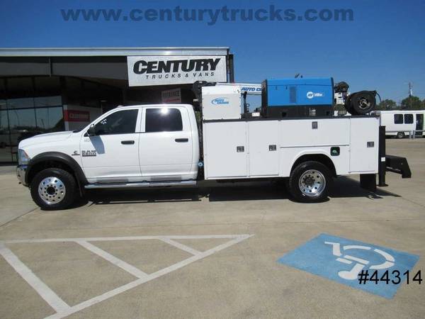 2014 Ram 5500 4X4 CREW CAB WHITE Current SPECIAL!!! - cars & trucks... for sale in Grand Prairie, TX – photo 3