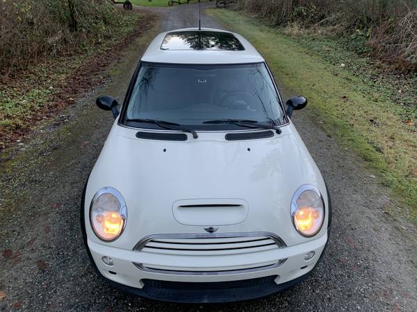 Mini Cooper "S" ONE Owner-LOW Miles-Look~! - cars & trucks - by... for sale in Bellingham, WA – photo 16