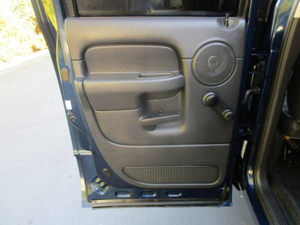 2005 Dodge Ram 1500 - 6 SPEED MANUAL TRANSMISSION - NEW TIRES - AC... for sale in Sacramento , CA – photo 16