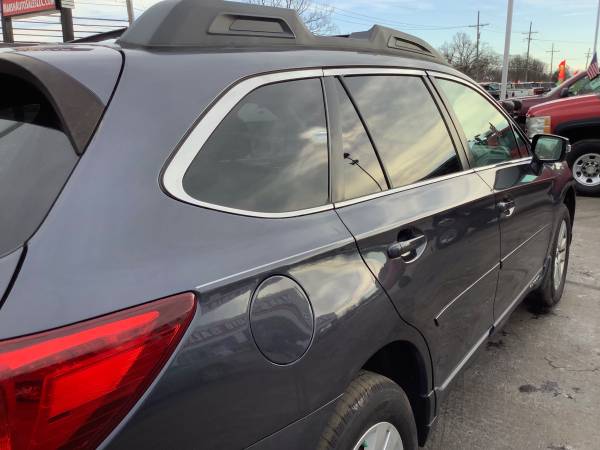 Clean! 2015 Subaru Outback 2.5i Premium! AWD! Dependable! - cars &... for sale in Ortonville, MI – photo 12
