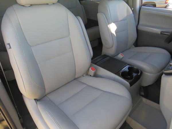 *2020* *Toyota* *Sienna* *XLE Automatic Access Seat FWD 7-Passenger*... for sale in Houston, TX – photo 20