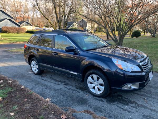 2012 Subaru Outback - cars & trucks - by owner - vehicle automotive... for sale in West Springfield, MA – photo 3