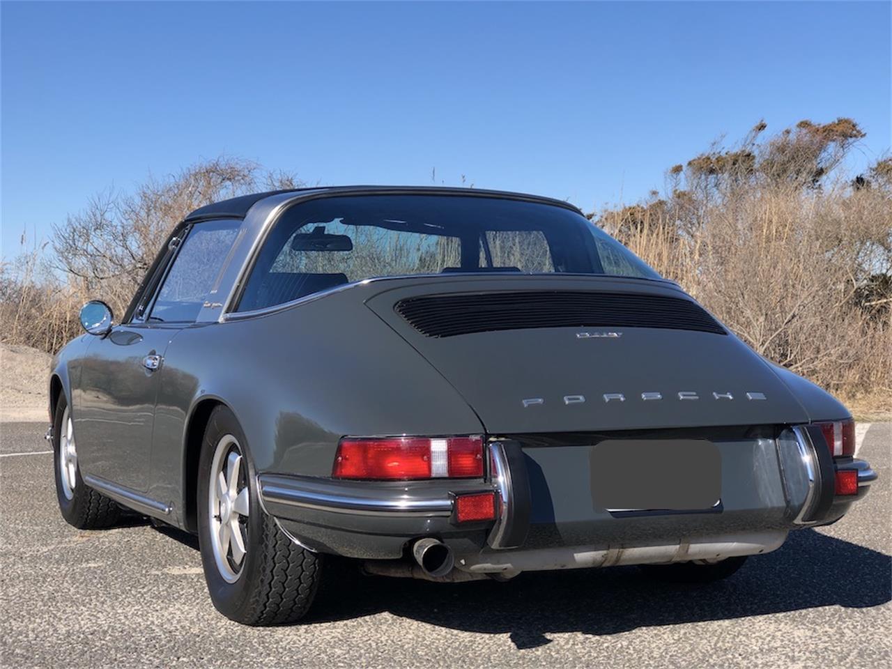 1969 Porsche 911T for sale in Southampton, NY – photo 9
