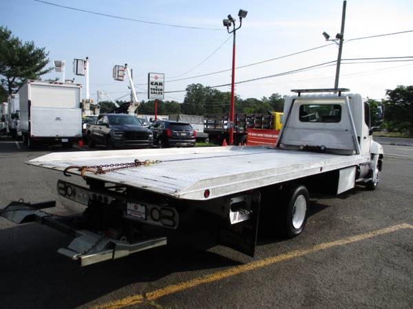 2015 Hino 268 ROLL BACK TOW TRUCK WHEEL LIFT for sale in south amboy, IN – photo 5
