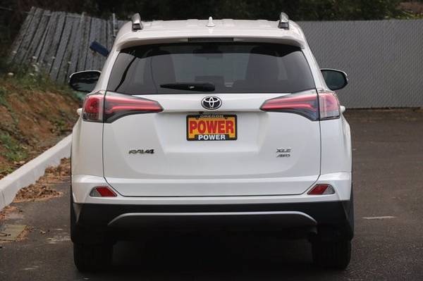 2018 Toyota RAV4 AWD All Wheel Drive RAV 4 XLE SUV - cars & trucks -... for sale in Newport, OR – photo 5