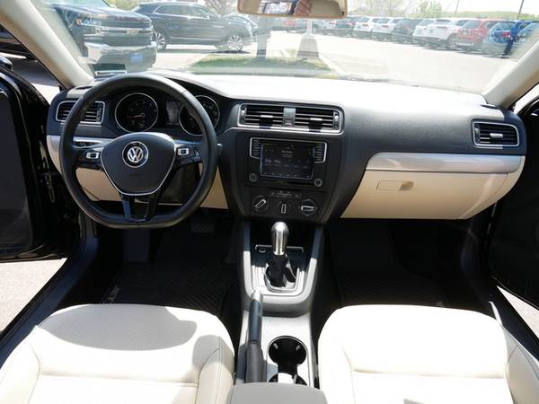 2017 Volkswagen VW Jetta 1 4T SE - - by dealer for sale in Inver Grove Heights, MN – photo 23
