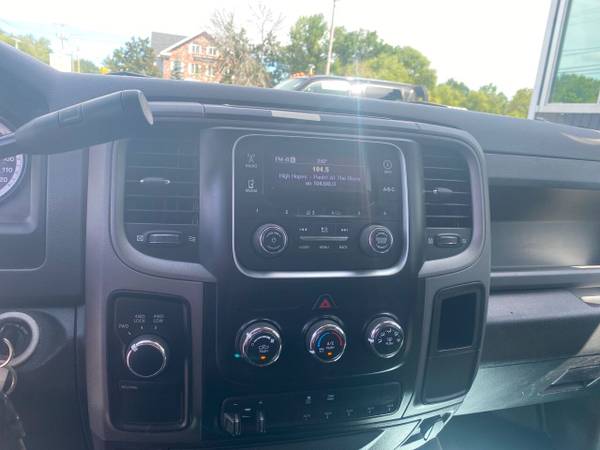 2015 RAM Ram Chassis 3500 4X4 4dr Crew Cab 172.4 in. WB Diesel Truck... for sale in Plaistow, ME – photo 9