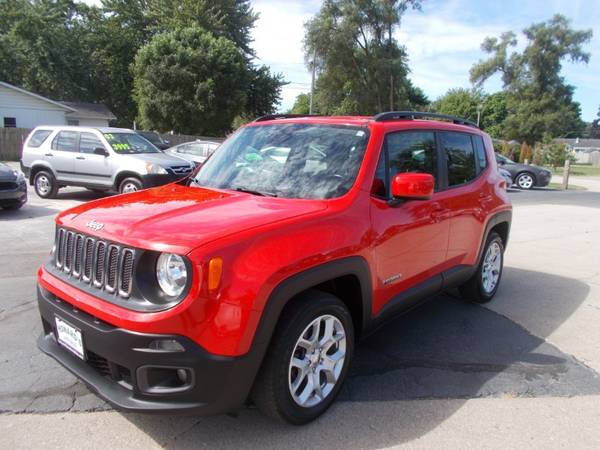 2017 Jeep Renegade Latitude FWD - cars & trucks - by dealer -... for sale in Elkhart, IN – photo 3