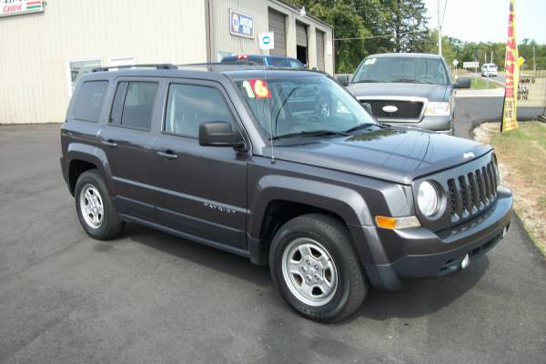 2016 JEEP PATRIOT-----------------------------------WE CAN FINANCE... for sale in New Paris, IN – photo 2