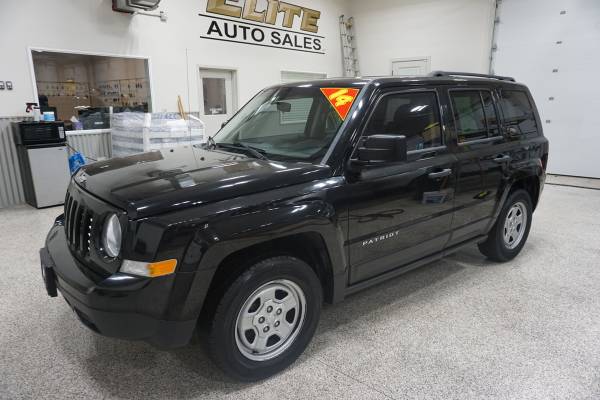 **Local Trade/Low Miles/FWD** 2014 Jeep Patriot Sport - cars &... for sale in Ammon, ID – photo 3