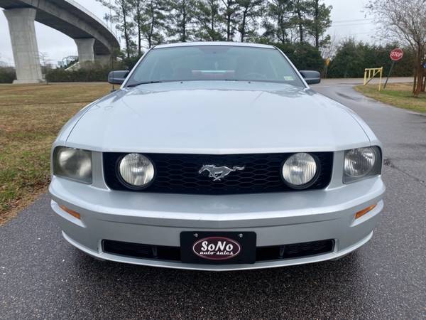 2005 FORD MUSTANG 5-SPEED MANUAL ONE OWNER - - by for sale in Chesapeake , VA – photo 2