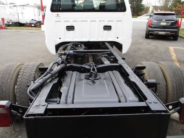 2011 Ford Super Duty F-450 DRW CREW CAB * DIESEL 67K * CAB CHASSIS -... for sale in south amboy, NJ – photo 5