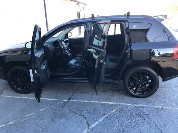 2015 Jeep Compass Altitude Edition 4x4 4dr SUV - cars & trucks - by... for sale in Thomasville, NC – photo 16