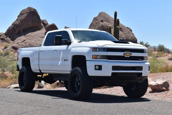 2019 Chevrolet Silverado 2500HD Z71 LIFTED 2019 C - cars & for sale in Scottsdale, TX – photo 4