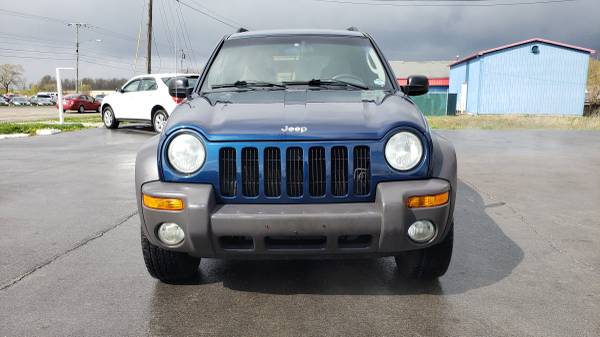 2002 Jeep Liberty Sport 4x4 5, 750 - - by dealer for sale in Muncie, IN – photo 3