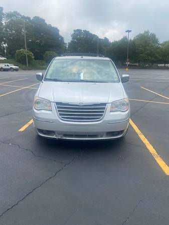 2008 Chrysler Town & Country Limited - - by dealer for sale in Winder, GA – photo 23