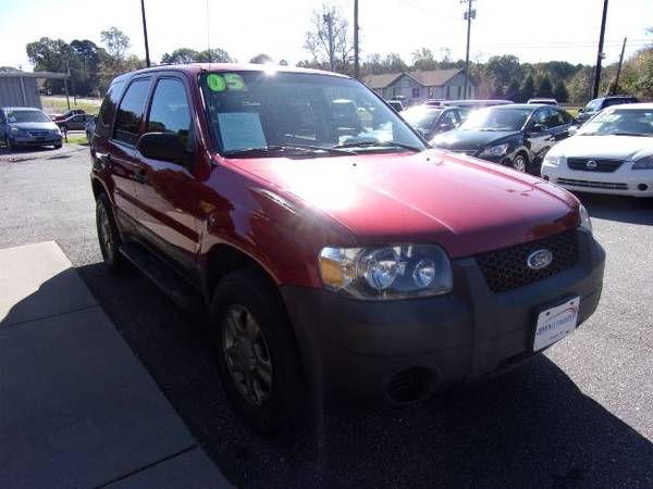 2005 Ford Escape XLS 4WD - Down Payments As Low As $500 - cars &... for sale in Lincolnton, NC – photo 4