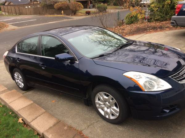 2011 Nissan Altima 2.5S - cars & trucks - by owner - vehicle... for sale in Grants Pass, OR – photo 3