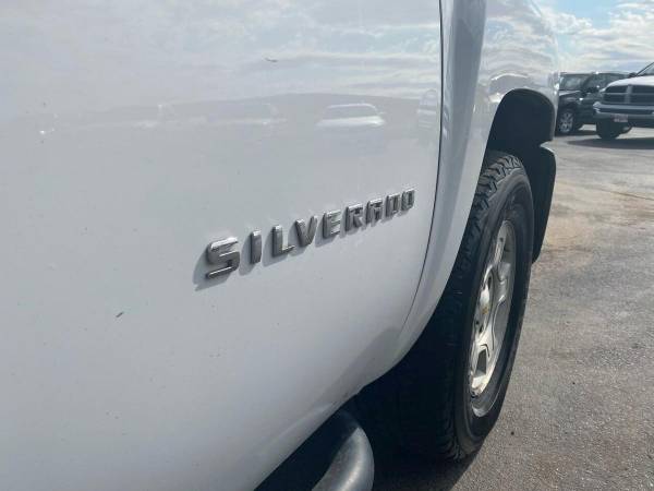 2010 Chevrolet Chevy Silverado 1500 Work Truck 4x2 4dr Extended Cab for sale in Ponca, SD – photo 13
