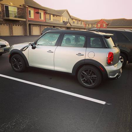 2012 Mini Cooper Type S 116,000 miles - cars & trucks - by owner -... for sale in De Pere, WI – photo 4