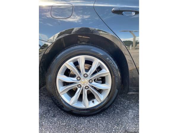 2019 Chevrolet Malibu 4dr Sdn LT w/1LT - We Finance Everybody!!! -... for sale in Bradenton, FL – photo 9