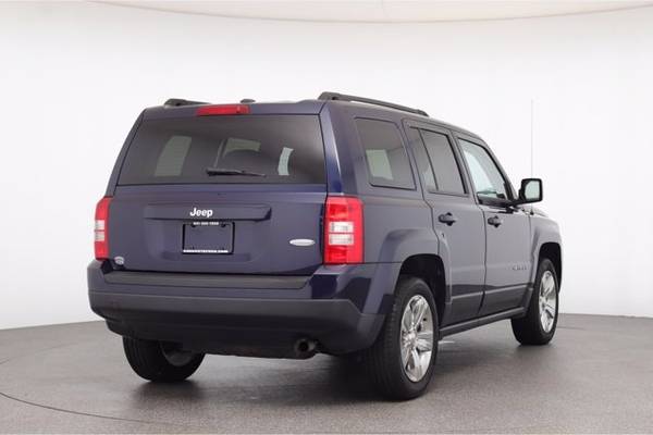 2015 Jeep Patriot Latitude - cars & trucks - by dealer - vehicle... for sale in Sarasota, FL – photo 4