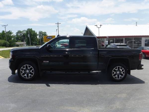 2017 GMC Sierra 1500 Crew Cab 4WD SLT Pickup 4D 5 3/4 ft Trades Welcom for sale in Harrisonville, MO – photo 5