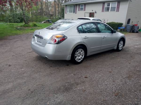 2010 Nissan Altima 120k auto runs great one owner for sale in south burlington, VT – photo 5