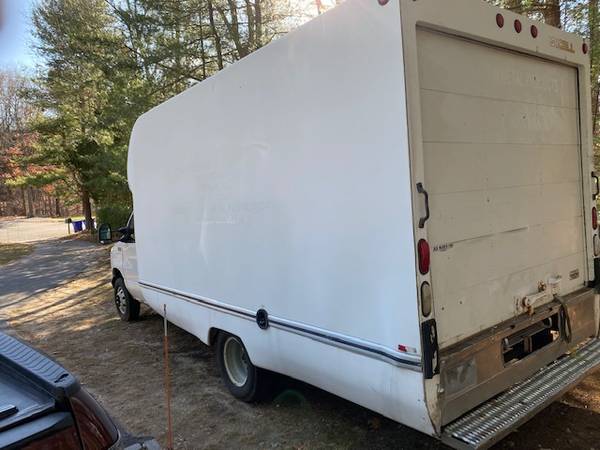 2004 Ford Cutaway truck - cars & trucks - by owner - vehicle... for sale in Rockland, MA – photo 8