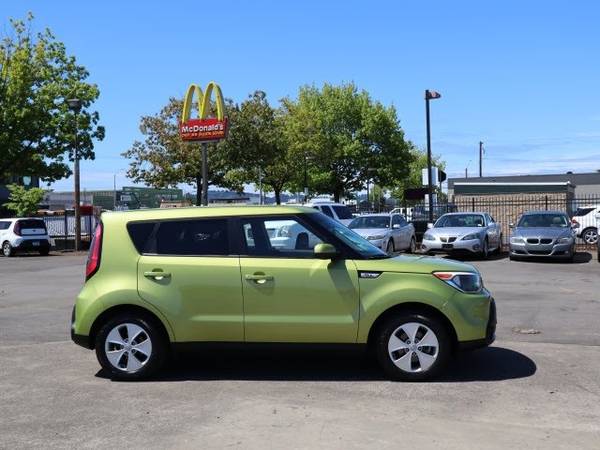 2016 Kia Soul Base Hatchback - - by dealer - vehicle for sale in Eugene, OR – photo 7