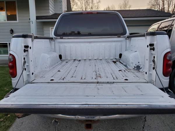 4WD/4x4 2001 Ford F150 SuperCrew Cab - Lariat Trim for sale in Anchorage, AK – photo 4