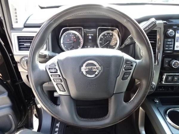 2017 Nissan Titan XD 4x4 Diesel Crew Cab Platinum Reserv for sale in Barrington, IL – photo 22