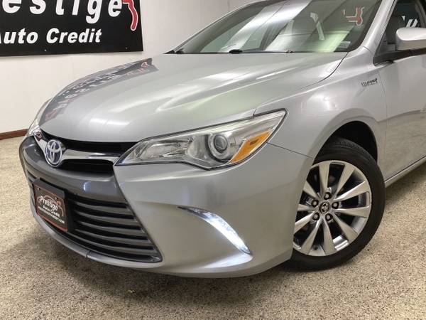 2016 Toyota Camry Hybrid XLE - - by dealer - vehicle for sale in Akron, OH – photo 11
