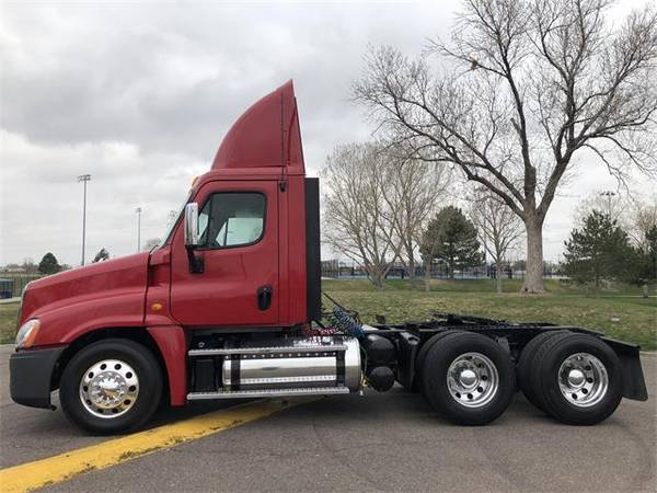 2013 Freightliner CASCADIA - for sale in Commerce City, CO – photo 4