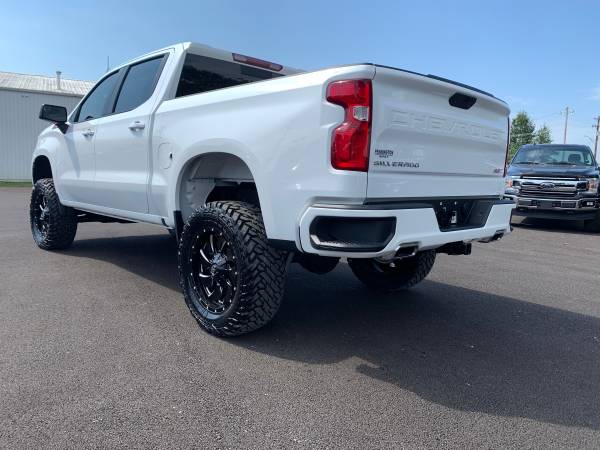 2019 CHEVY SILVERADO RST LIFTED (215777) for sale in Newton, IN – photo 7
