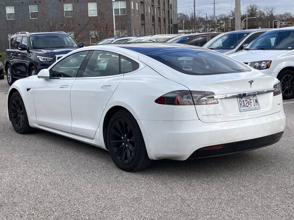2018 Tesla Model S Y - cars & trucks - by dealer - vehicle... for sale in Fenton, MO – photo 3