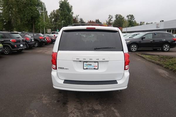 2017 Dodge Grand Caravan SE Plus Wagon Minivan, Passenger for sale in Eugene, OR – photo 8