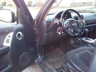 2002 Jeep Liberty (OBO) As Is - cars & trucks - by owner - vehicle... for sale in West Springfield, MA – photo 2