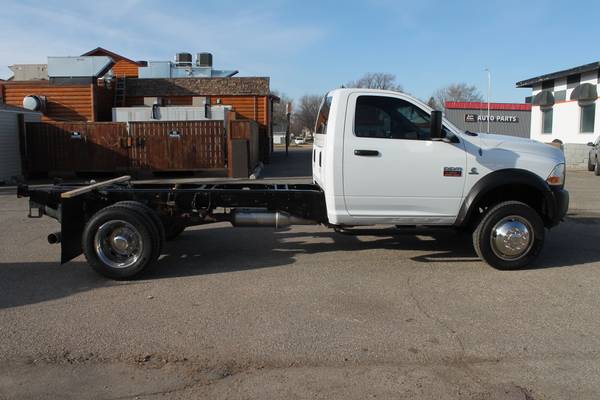 2012 RAM 5500HD REGULAR CAB CHASSIS DUALLY 6.7 CUMMINS DIESEL 4X4... for sale in WINDOM, ND – photo 5