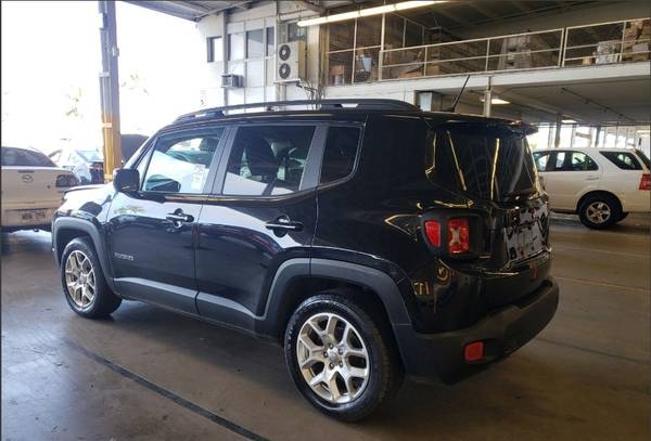 LOOK AT THIS ) 2017 JEEP RENEGADE LATITUDE - - by for sale in Kahului, HI – photo 3