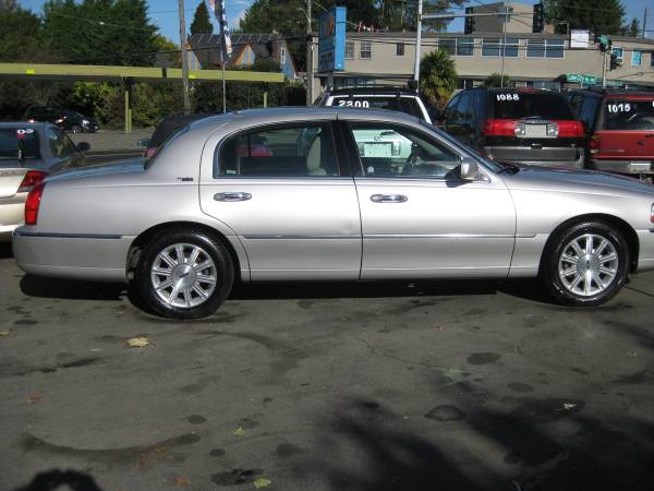 2008 KIA SPECTRA AUTOMATIC LOW MILES NON SMOKER - cars & trucks - by... for sale in Seattle, WA – photo 22