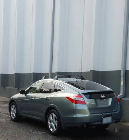 Opal Sage Green 2010 Honda Crosstour EX-L/AWD/98K/Records for sale in Raleigh, NC – photo 3