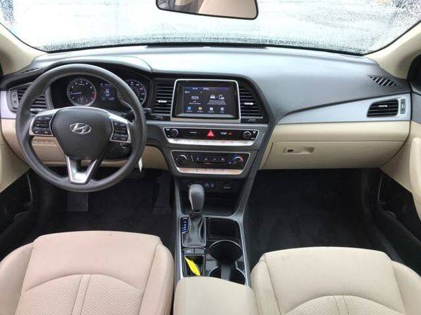 2018 Hyundai Sonata SE SE 4dr Sedan - $750 Down for sale in District Heights, MD – photo 11