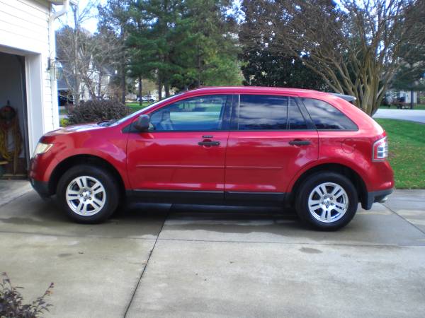 2010 FORD EDGE FWD - cars & trucks - by owner - vehicle automotive... for sale in Clemmons, NC – photo 2