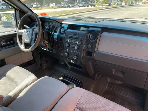 2013 Ford F150 XL Supercab 2WD 145 - - by dealer for sale in Belmont, NH – photo 17