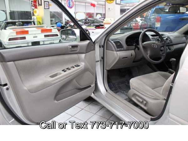 2003 Toyota Camry LE 4dr Sedan - cars & trucks - by dealer - vehicle... for sale in Chicago, IL – photo 11
