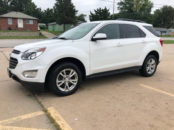 2017 CHEVROLET EQUINOX LT - - by dealer - vehicle for sale in Lincoln, NE – photo 5