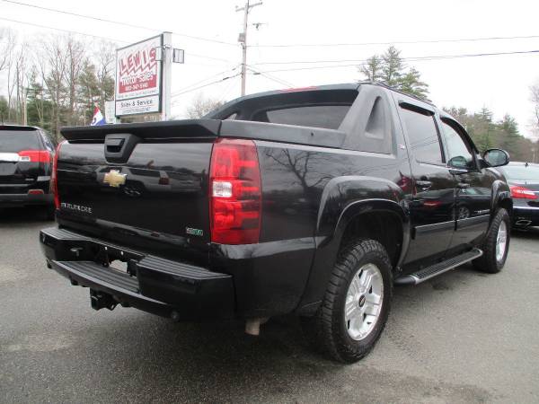 2011 Chevrolet Avalanche 4x4 4WD Chevy Truck LT Z71 Heated Leather for sale in Brentwood, VT – photo 3