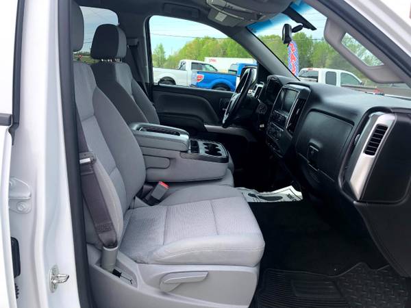 2017 Chevrolet Silverado 1500 4WD Double Cab 143 5 LT w/1LT - cars for sale in Greensboro, NC – photo 19